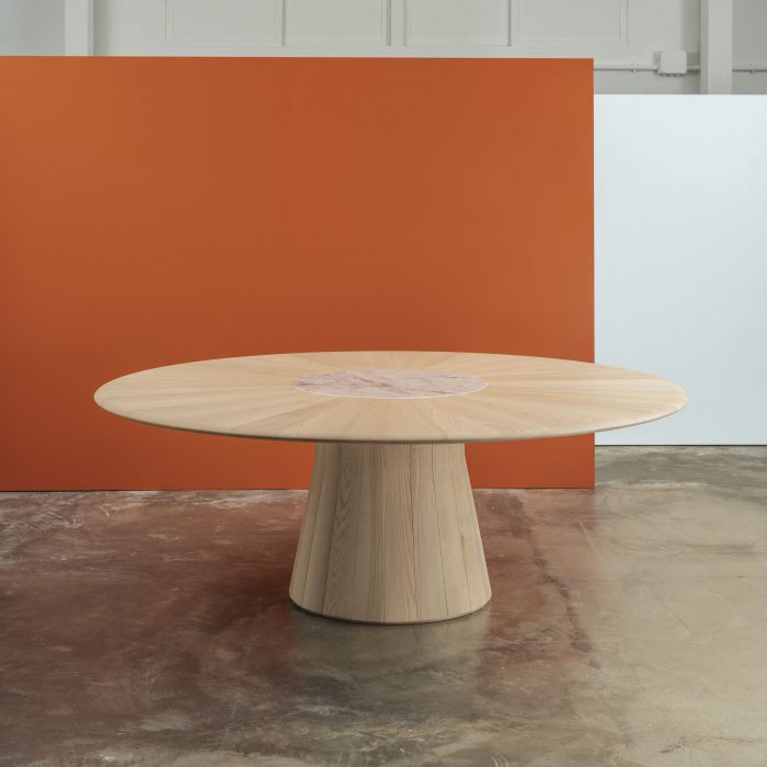 reverse-wood-table-andreu-world-mgf-muebles-garcia-ferrer-diseño-mesa-redonda
