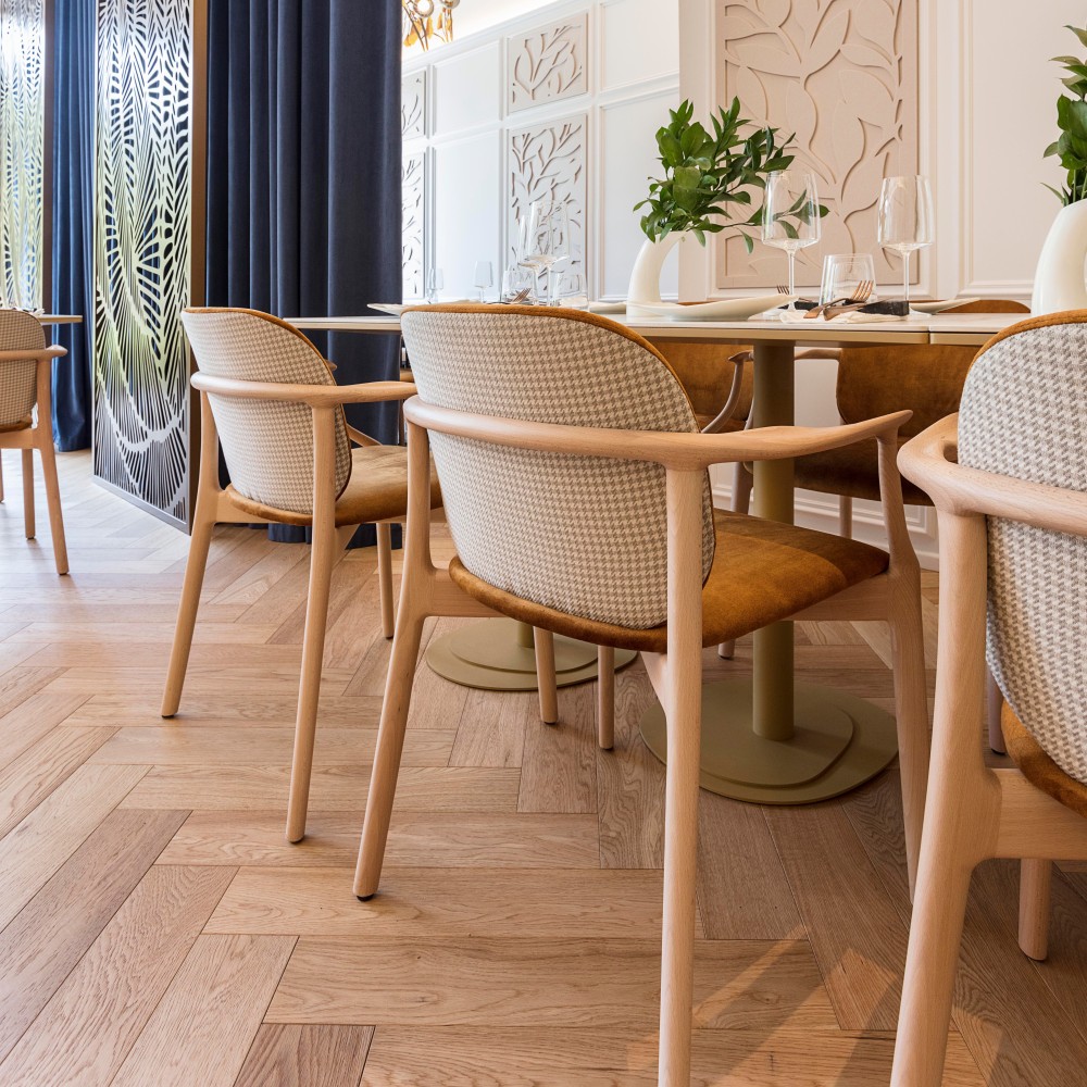 Silla Solo Andreu World, sillas detalle acabados| MGF Mueble Garcia Ferrer