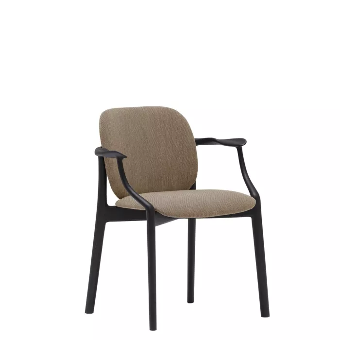 Silla Solo Andreu World, sillas en distintos acabados | MGF Mueble Garcia Ferrer